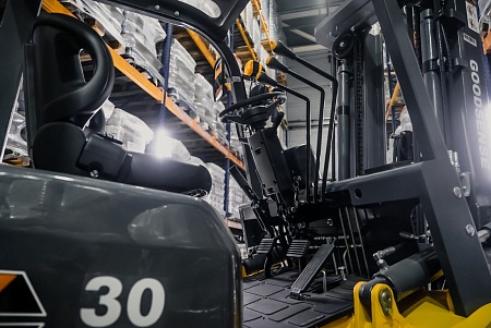  Дизельный погрузчик GOODSENSE FD30 3,0т 3,0м Yanmar Арт 652577 низкие цены 