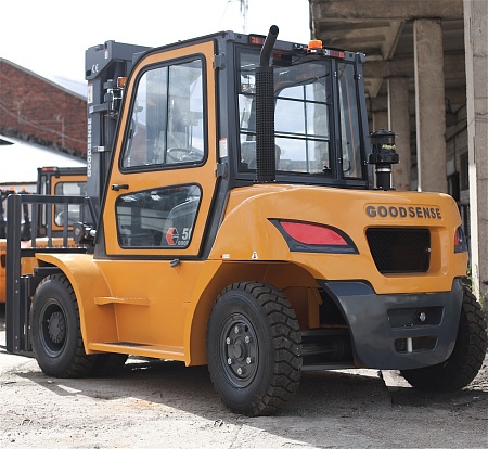  Дизельный погрузчик GOODSENSE FD50 5,0т 4,5м Weichai Арт 364477 низкие цены 