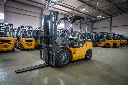  Дизельный погрузчик GOODSENSE FD30 3,0т 3,0м Xinchai Арт 501586 низкие цены 